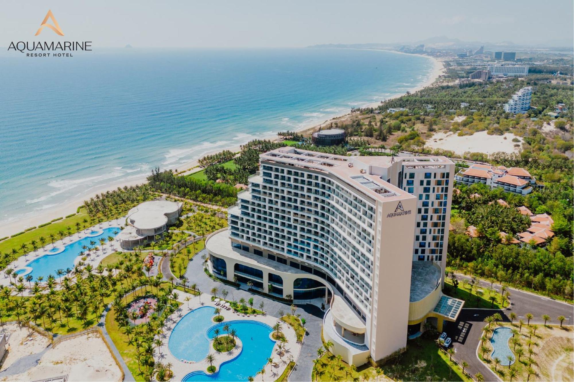 Aquamarine Beachfront Resort & Spa 깜라인 외부 사진