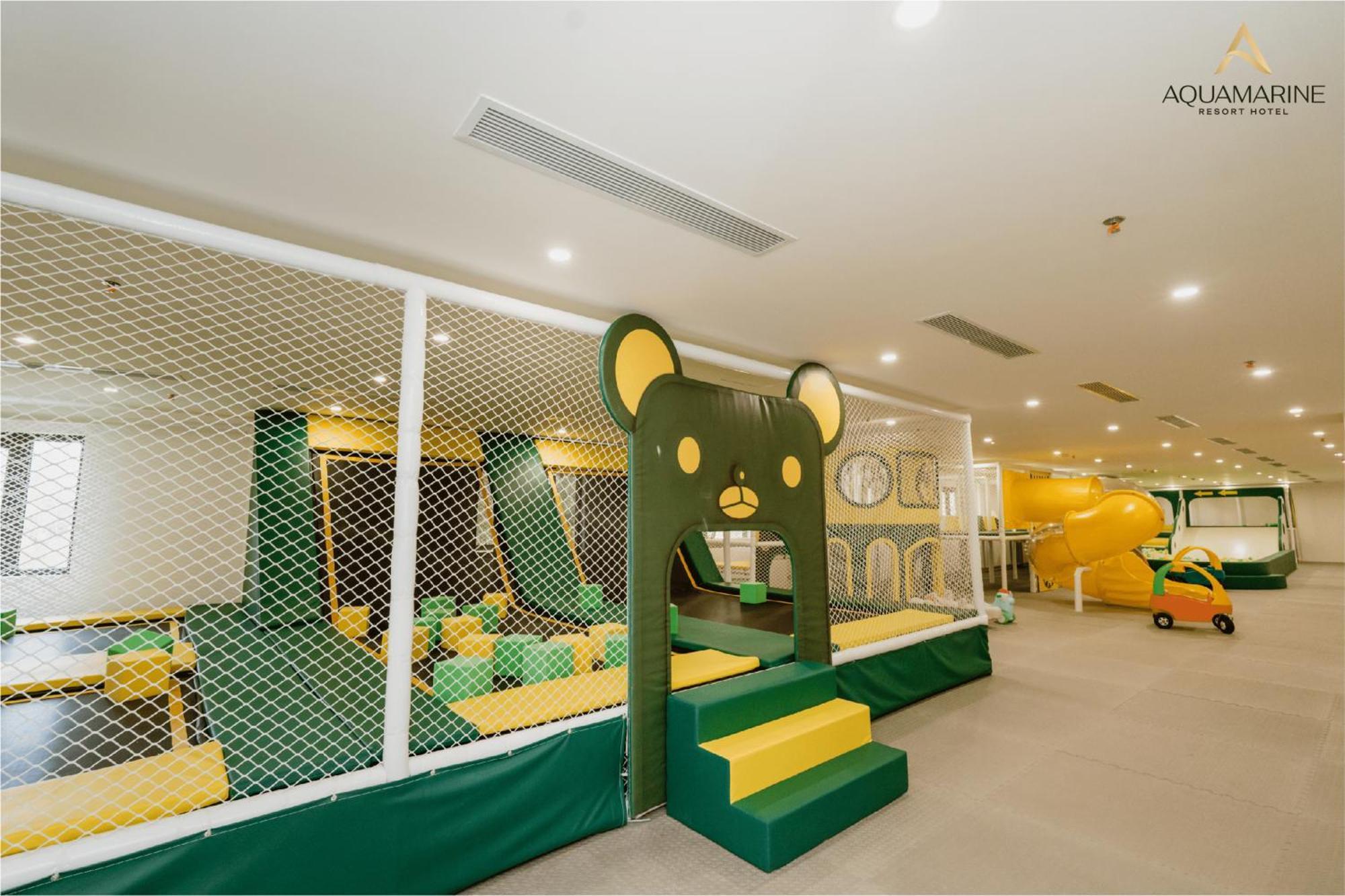 Aquamarine Beachfront Resort & Spa 깜라인 외부 사진
