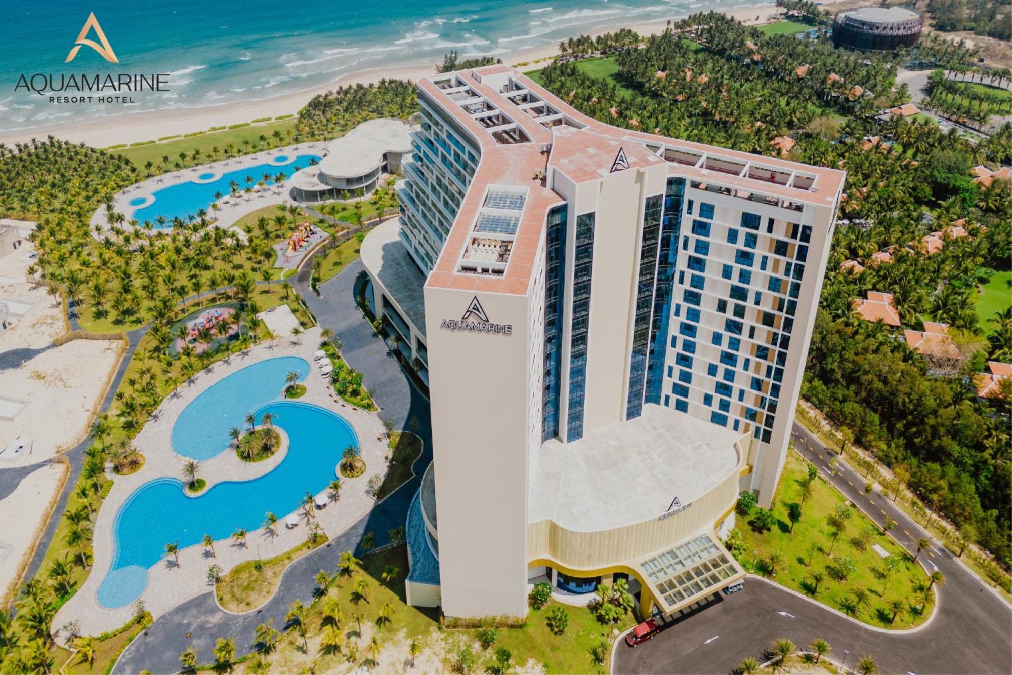 Aquamarine Beachfront Resort & Spa 깜라인 외부 사진